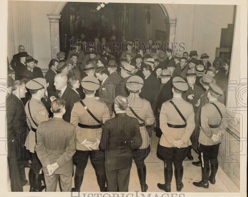 1939 Press Photo Workers Alliance pickets siege New Jersey State House