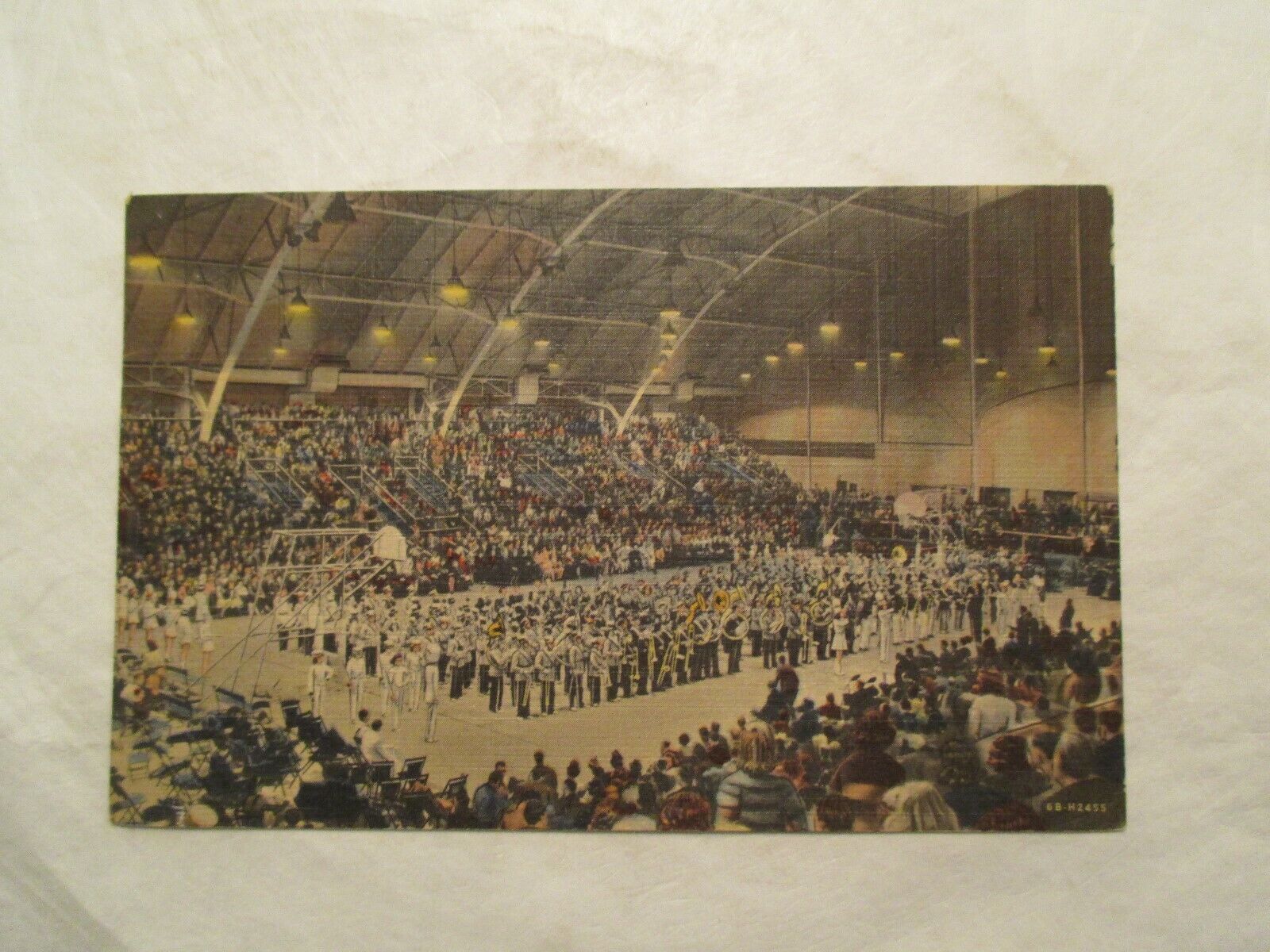 Hibbing Minnesota Memorial Building Arena MN Postcard