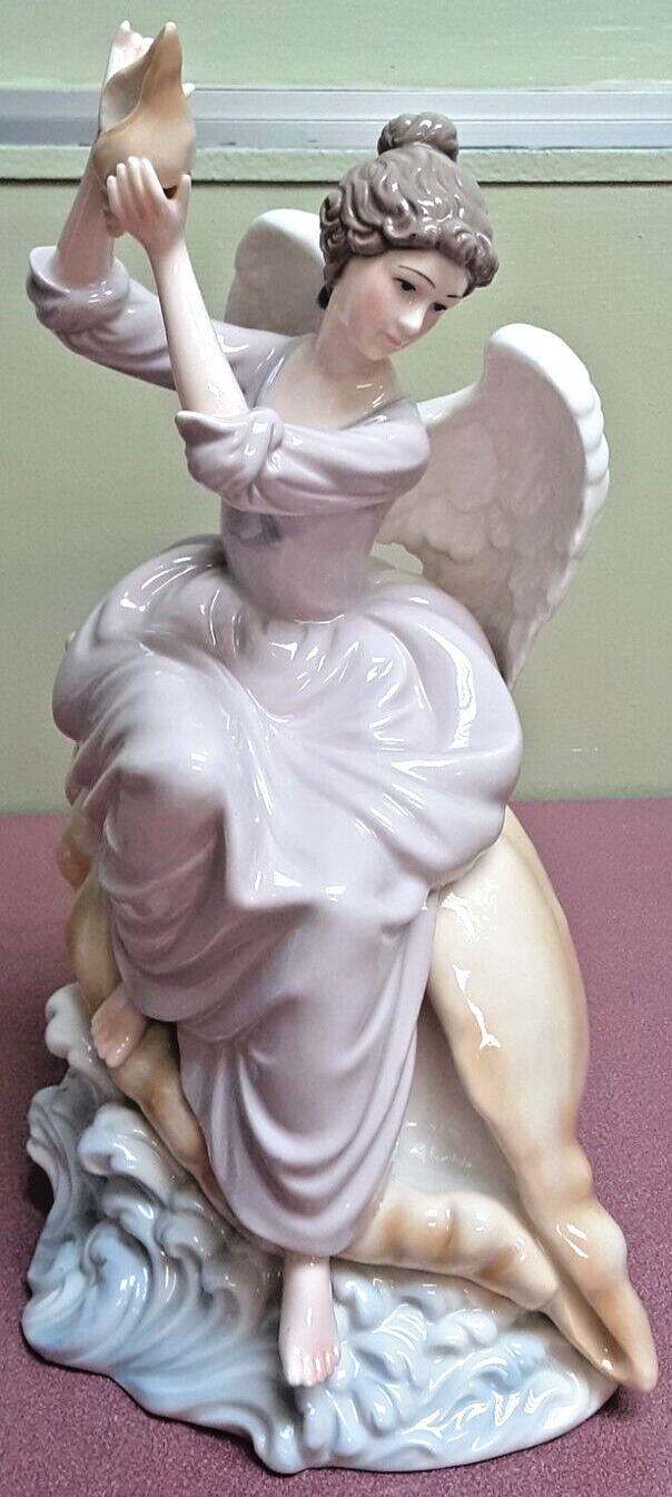 VINTAGE O\'Well Porcelain Figurine \'Angel Sitting On Conch Shell\' 12\