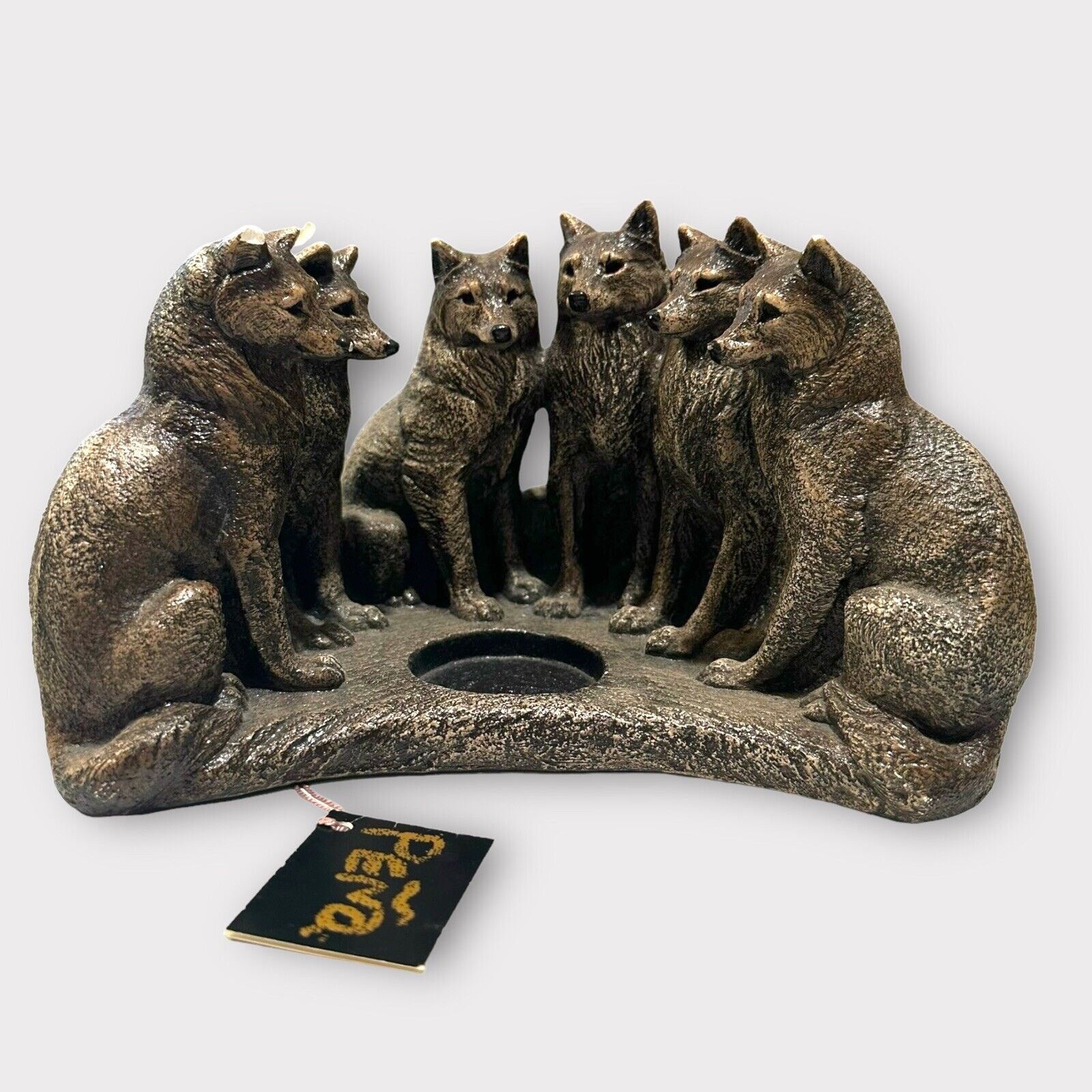 Windstone Editions WOLF PACK COUNCIL Wolves Candle Sculpture Pena 2001 Shadows
