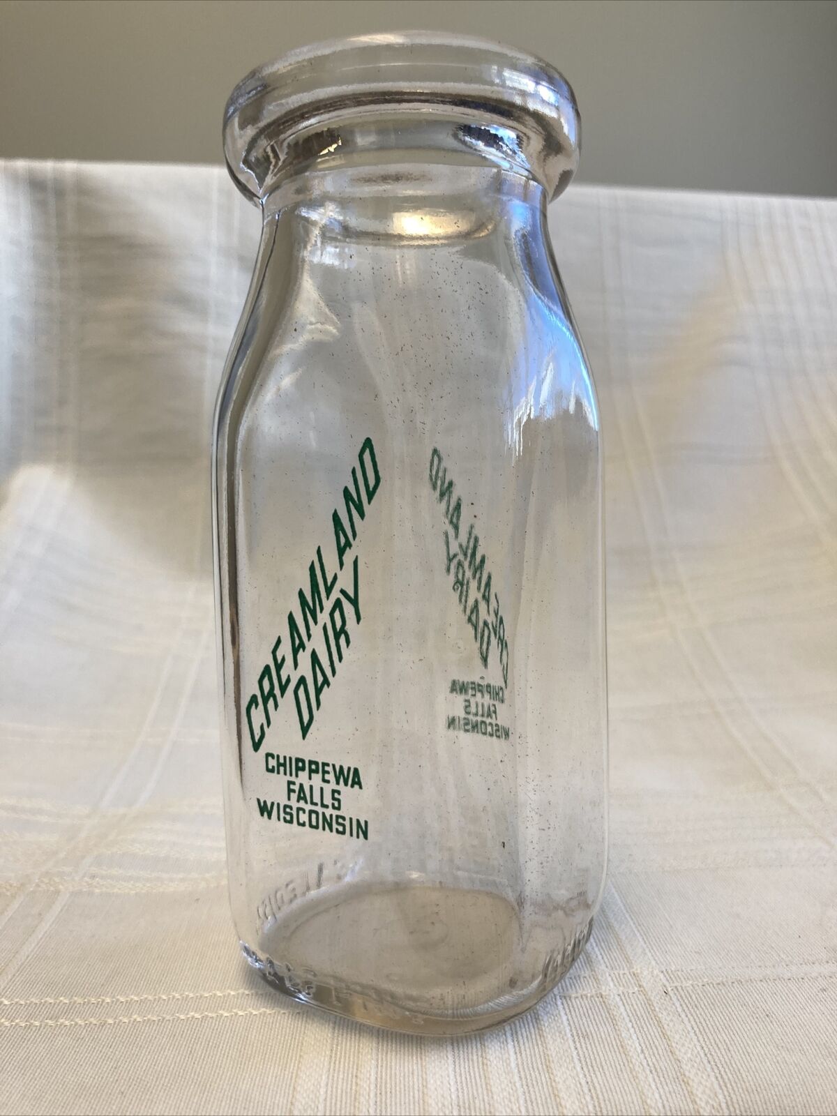 Vintage Half Pint Milk Bottle CreamLand Dairy Chippewa Falls Wisconsin