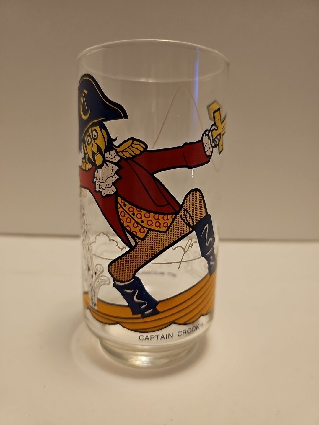 1977 VINTAGE McDONALD\'S ACTION SERIES GLASS - CAPTAIN  CROOK VERY NICE CONDITION
