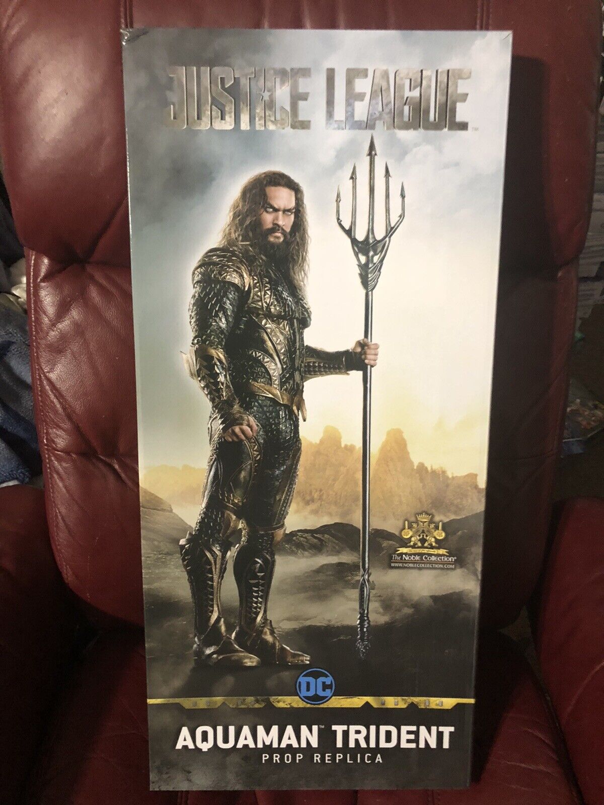 The Noble Collection Aquaman Trident Finely Crafted Full Scale Replica 74\