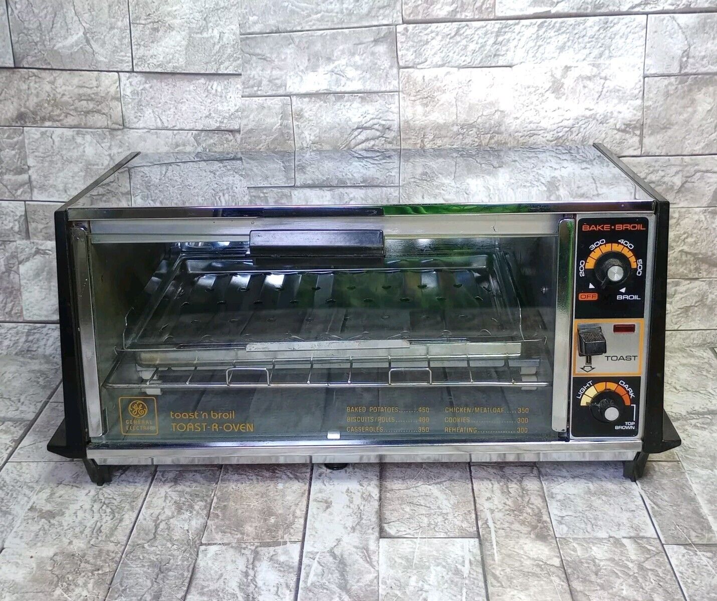 Vintage General Electric GE 473A Toast-R-Oven A3T115 Chrome Toaster Oven 