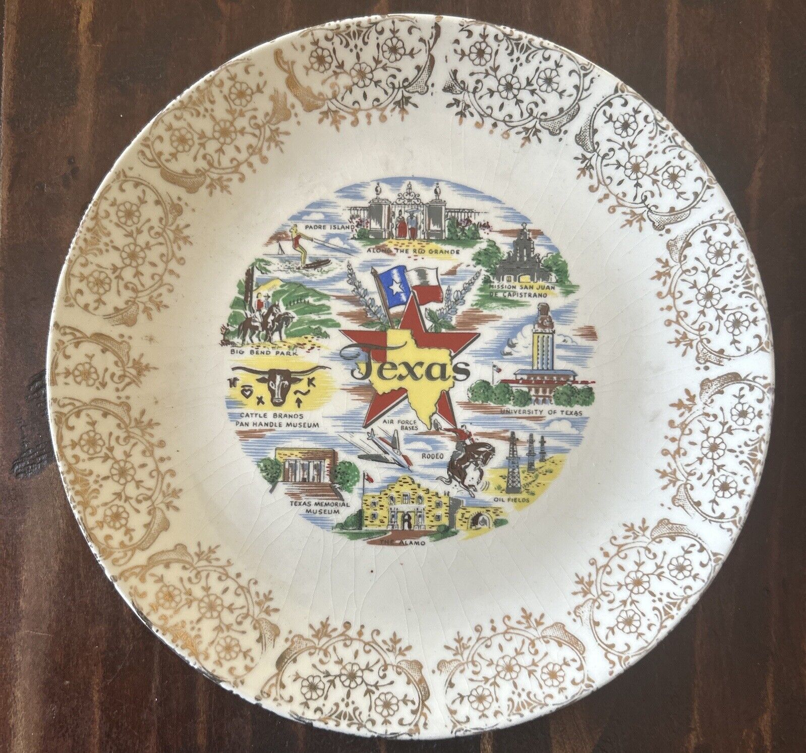 Vintage Texas State Souvenir Plate Landmarks Rare Small Size 7.25” Diameter; 22K