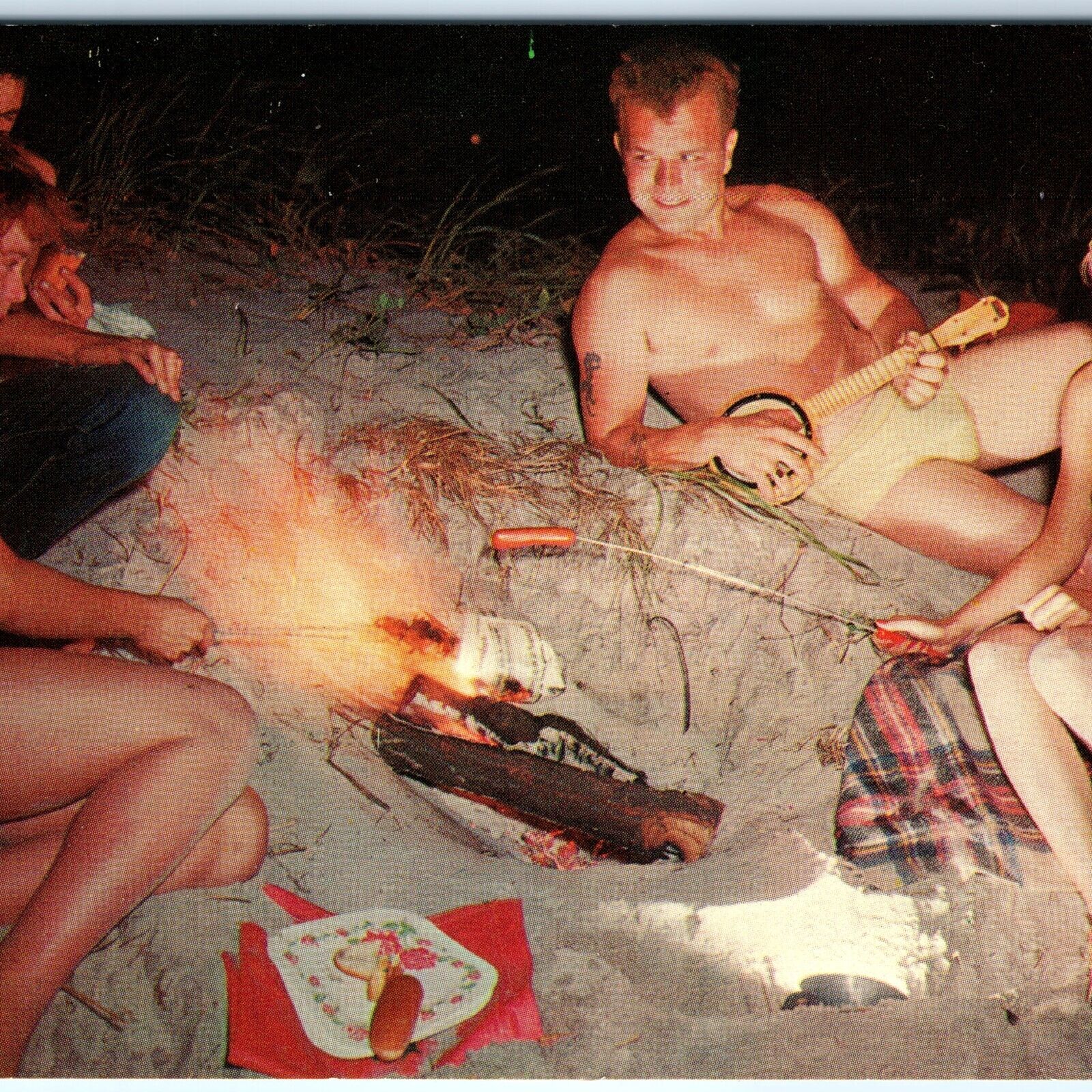 c1950s Yum Group Friends Campfire Cook Hotdogs Banjo Julius Fanta Postcard A91