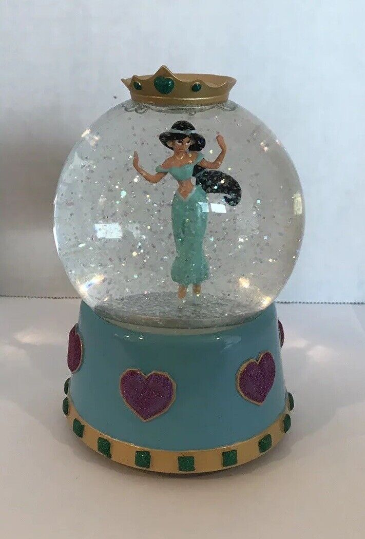 Disney Princess Jasmin Aladdin Musical Snow Globe
