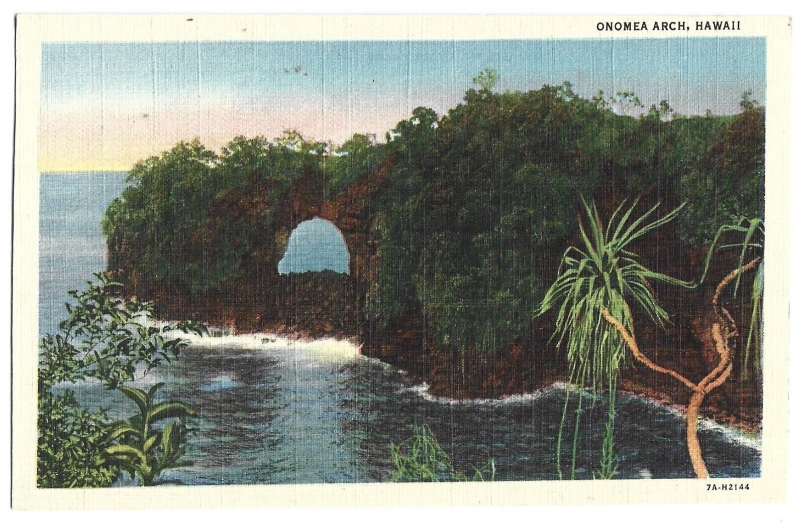 Onomea Arch Hawaii Vintage Linen Postcard