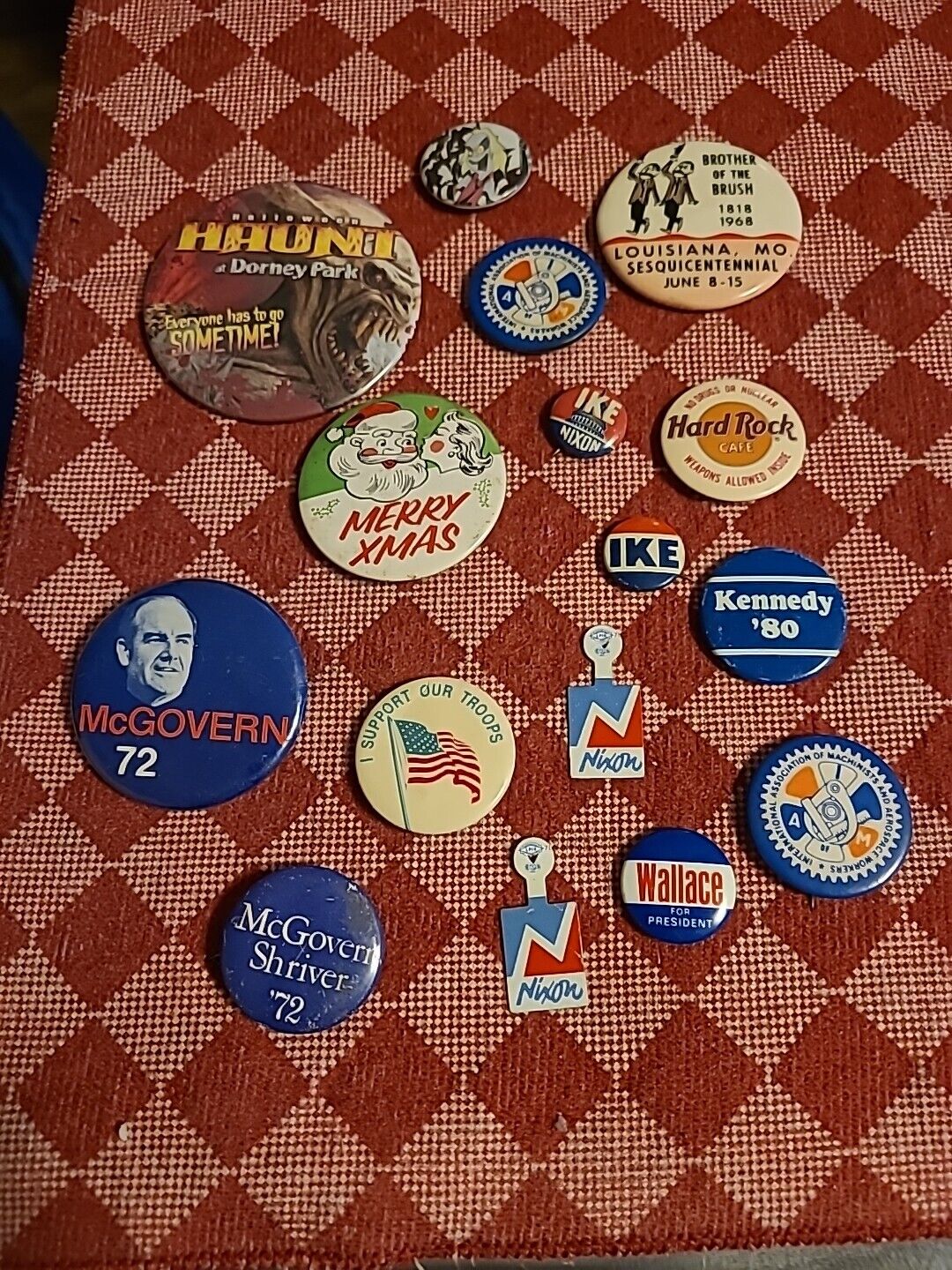 Lot Of Vintage Buttons Assorted Campaign  Advertising