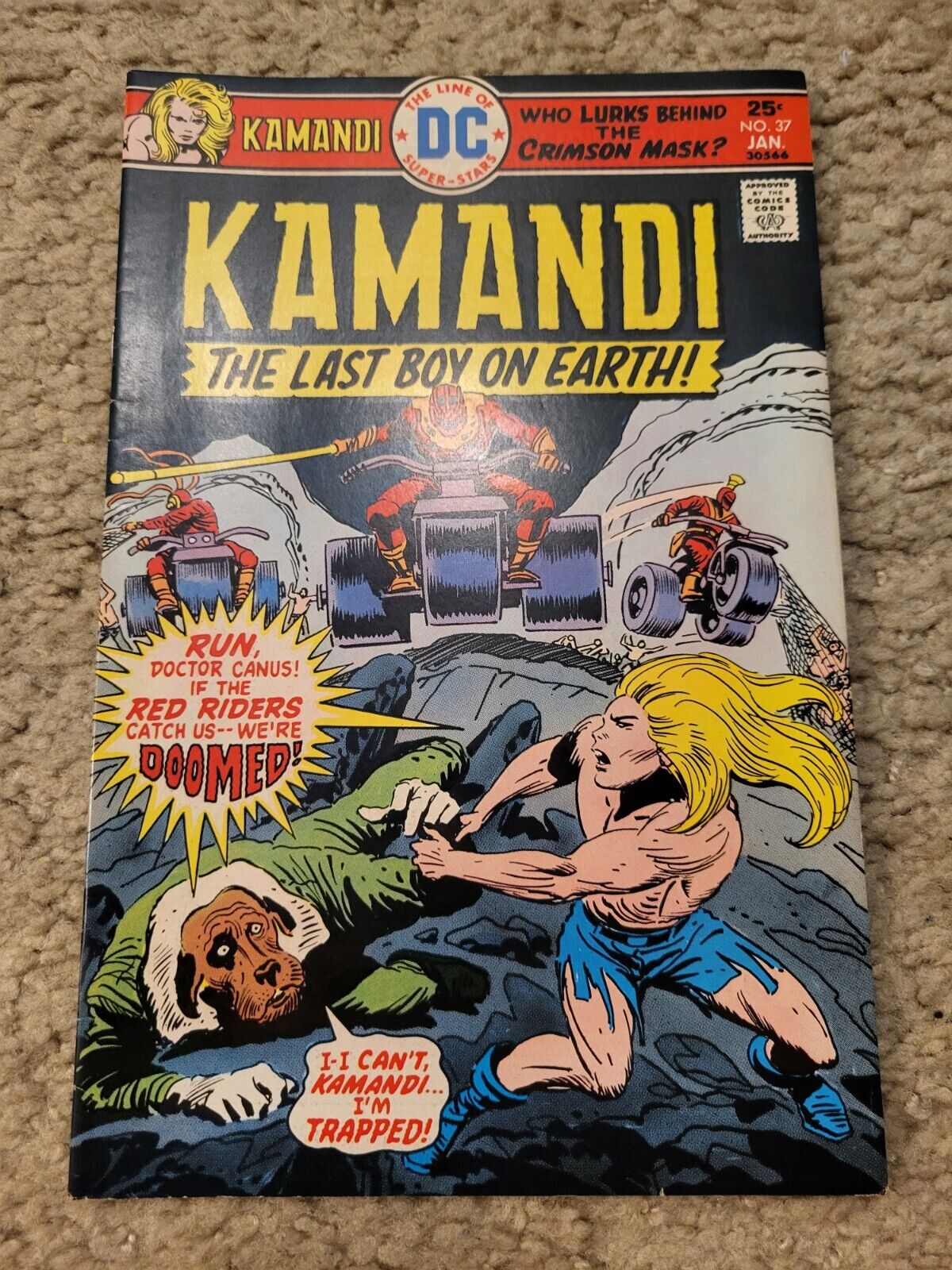 KAMANDI, THE LAST BOY ON EARTH 37 (JACK KIRBY s/a) DC Comics lot 1976 HIGH GRADE