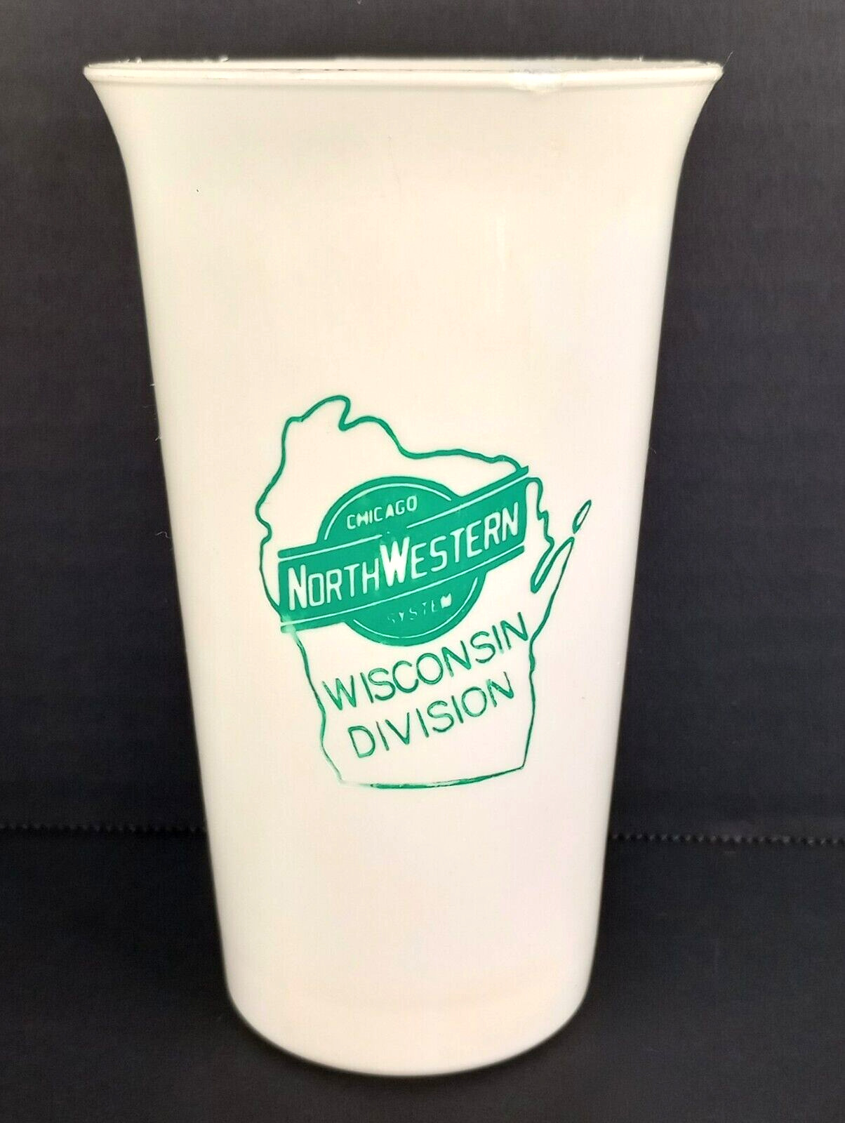 Vintage CHICAGO NORTHWESTERN SYSTEM WISCONSIN DIVISION PLASTIC CUP - railroad