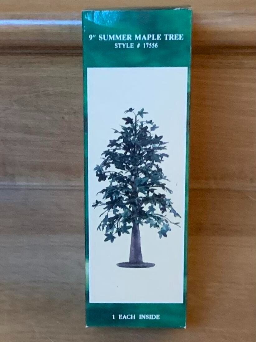 Forma Vitrum 17556 - 9” Summer Maple Tree Vitreville New by Bill Job