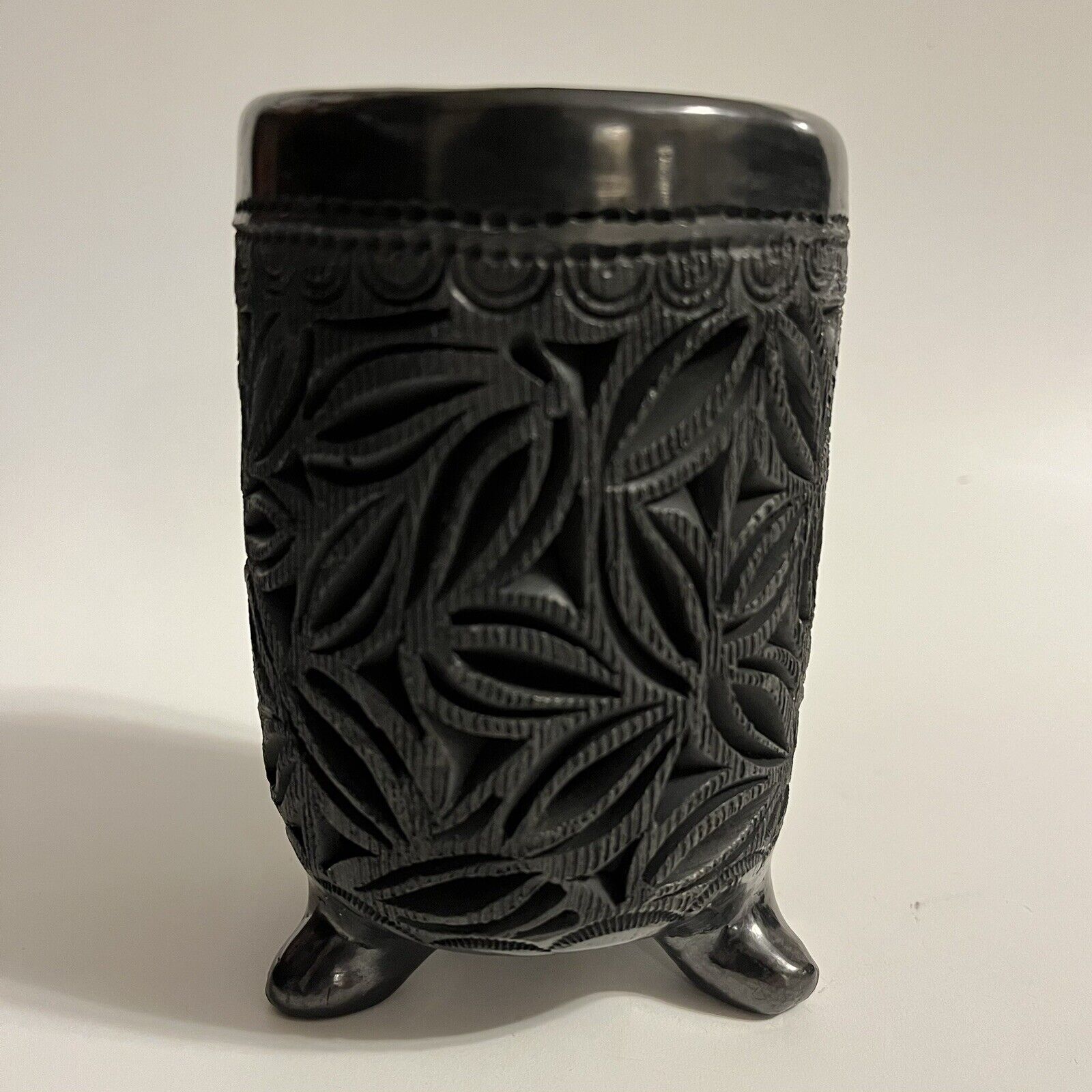 Dona Rosa Oaxaca Black Pottery VTG Deep Carved 3 Footed Jar Vessel Signed 5