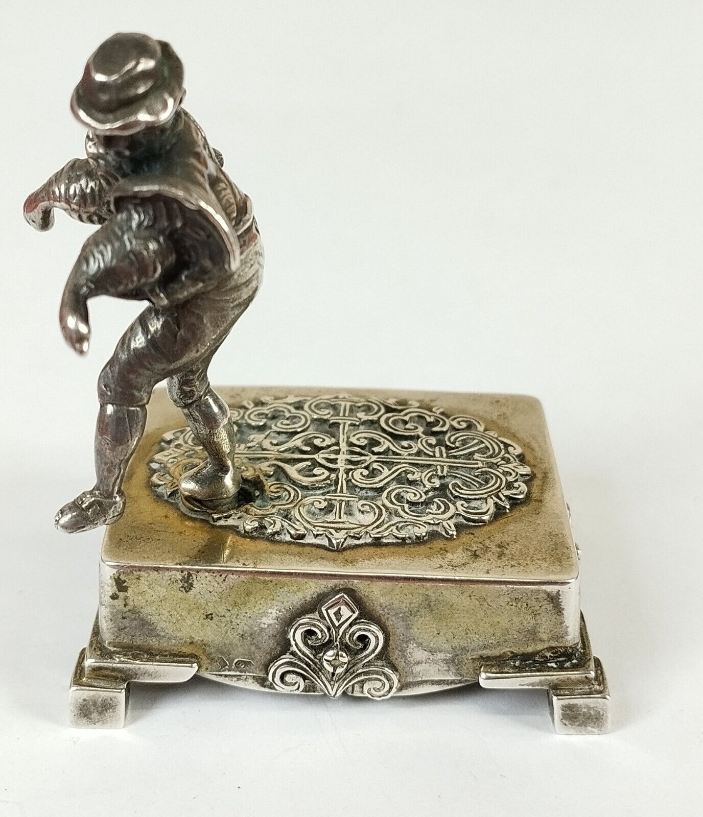 MUSIC BOX WITH AUTOMATON DANCING FIGURE. SILVER. EUROPE. 19TH-20TH CENTURY