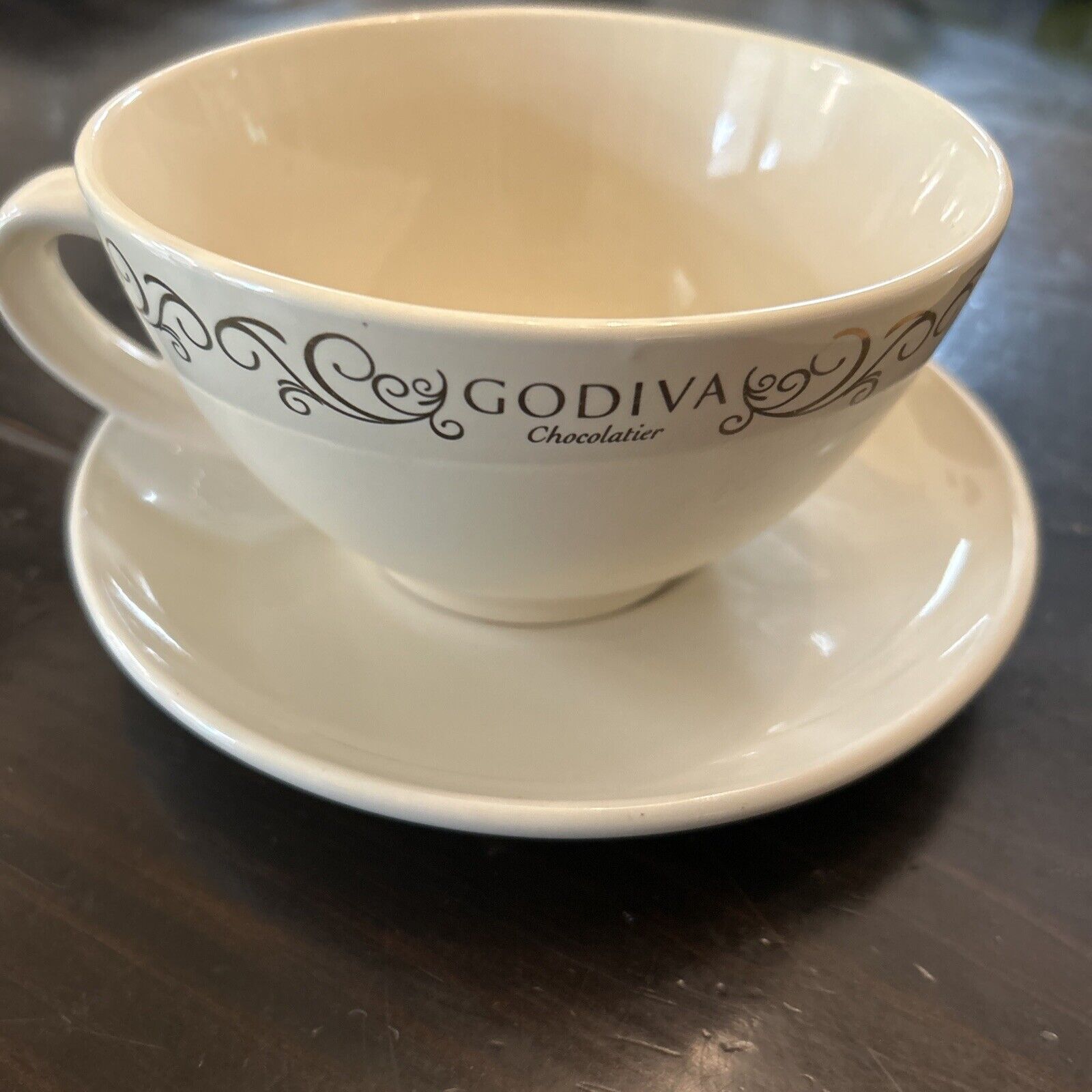 California Pantry Godiva Chocolatier Coffee  Mug Cup & Saucer Off White C00077