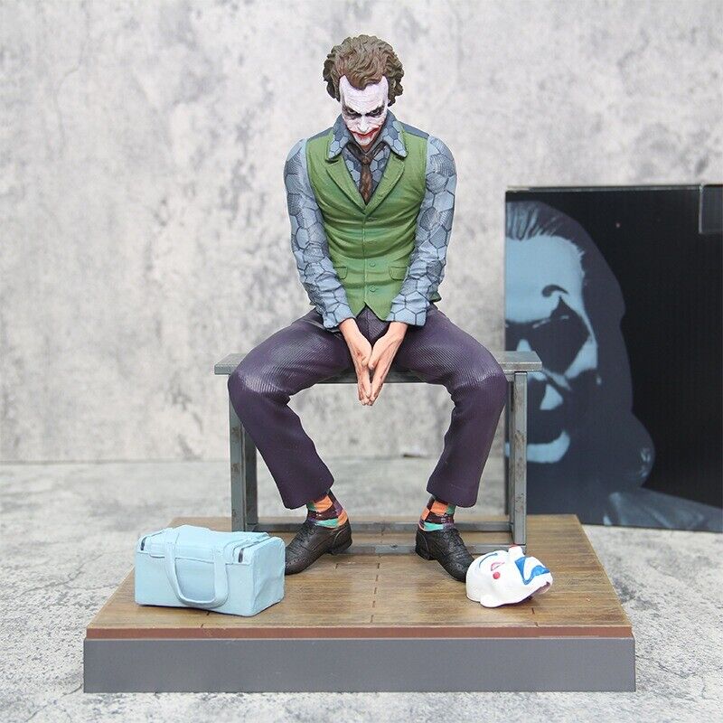 Movie The Dark Knight Joker Heath Ledger Sit Mask 27cm Statue Figure Toy Model