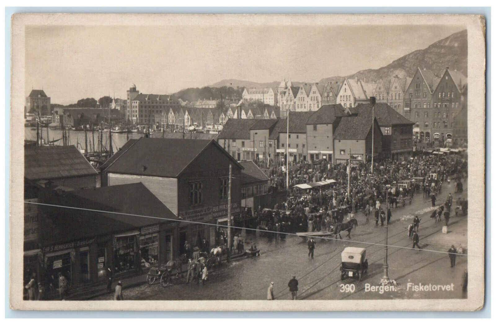c1940\'s Fish Market Boat Landing Peninsula Bergen Norway RPPC Photo Postcard
