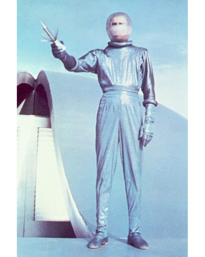 The Day the Earth Stood Still Michael Rennie 24x36 inch Poster