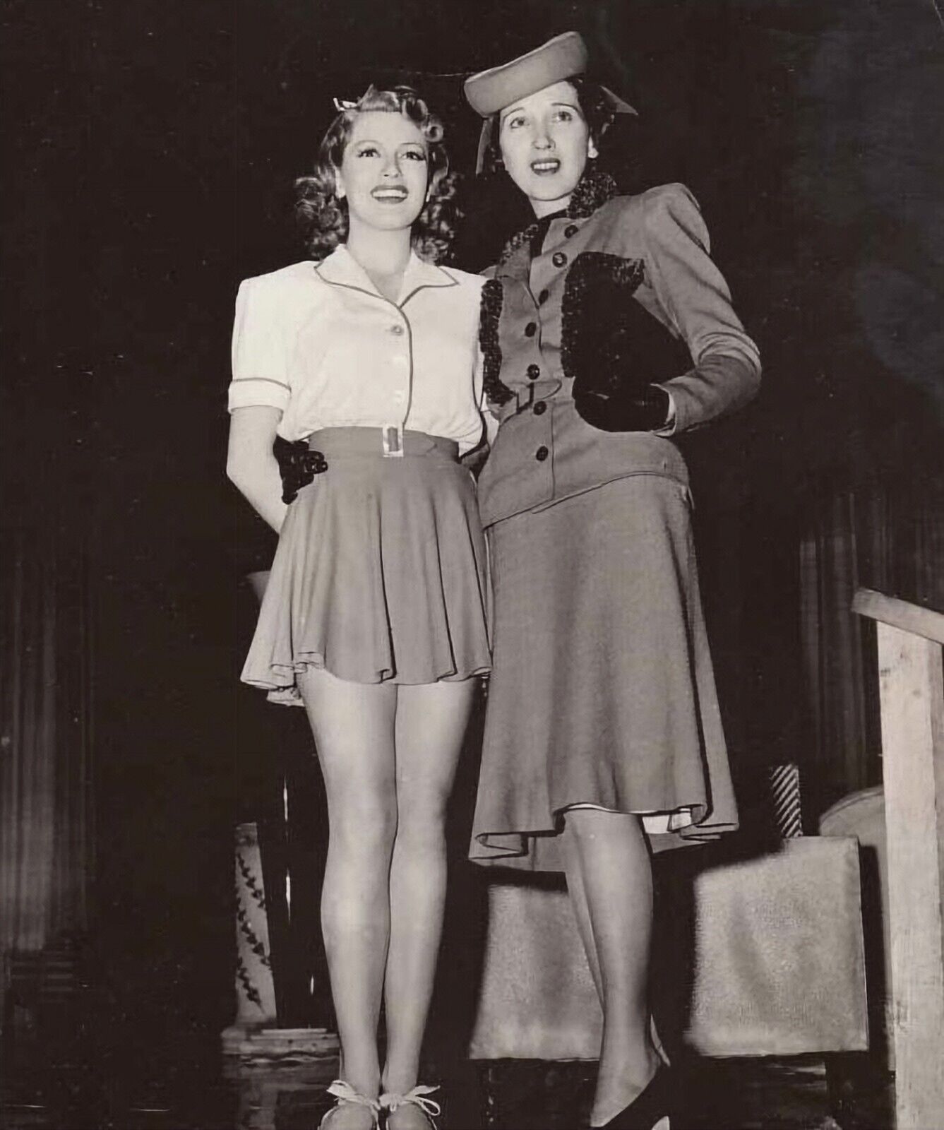 Black and White Photo Lana Turner and her Mother  8x10 Reprint  A-9