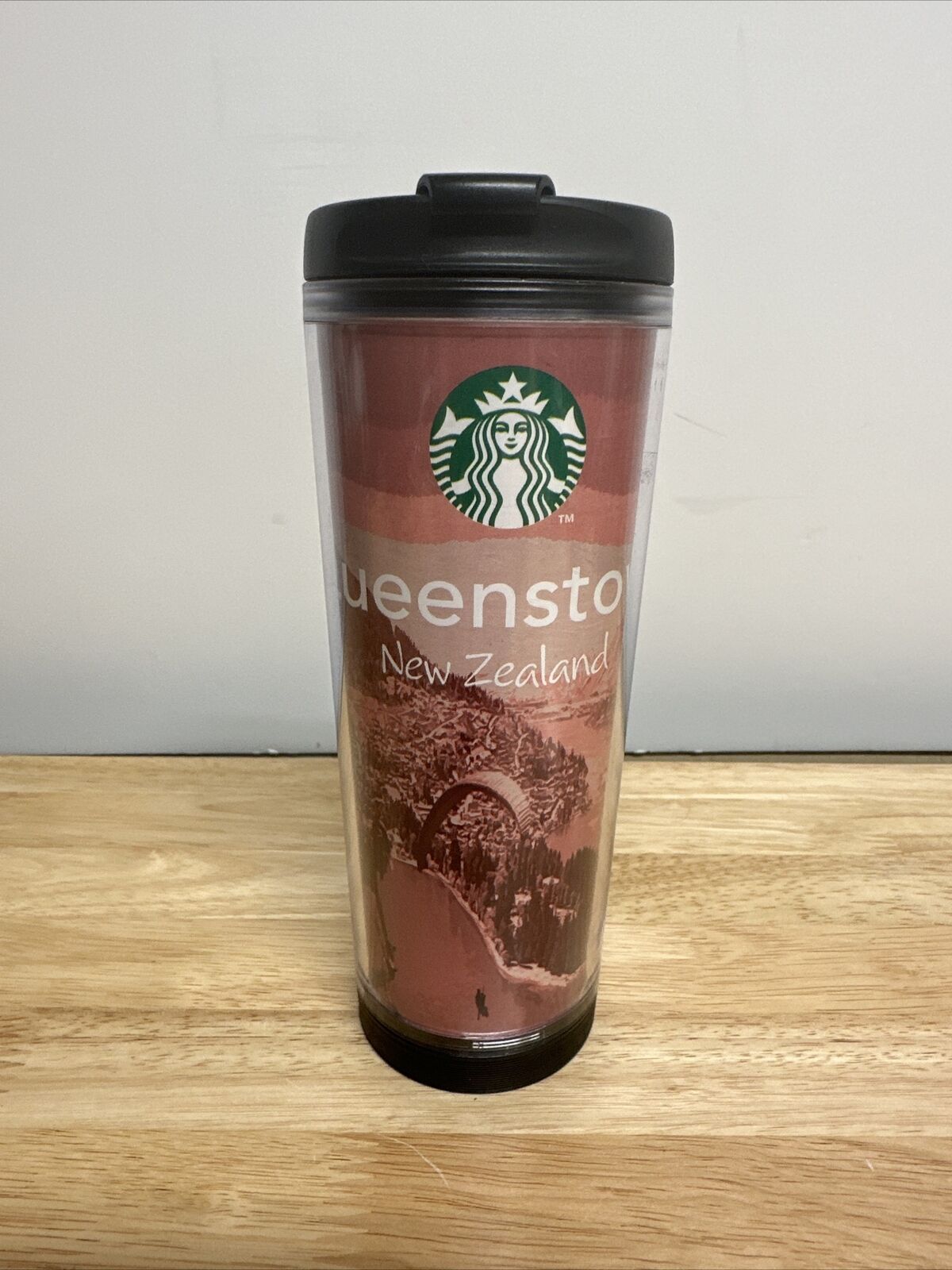 2005 Starbucks Queenstown New Zealand Travel Cup Insulated 12oz Tumbler Global