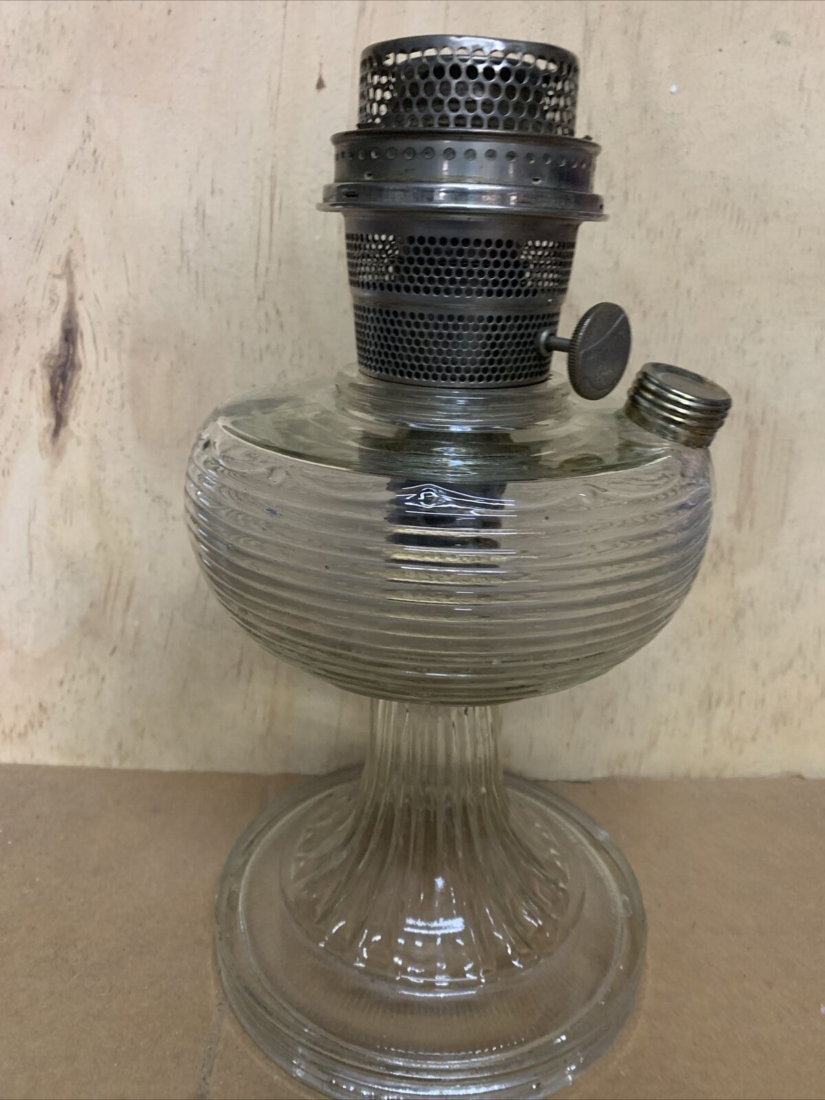 Aladdin Clear Crystal Beehive Oil Lamp With B Burner 