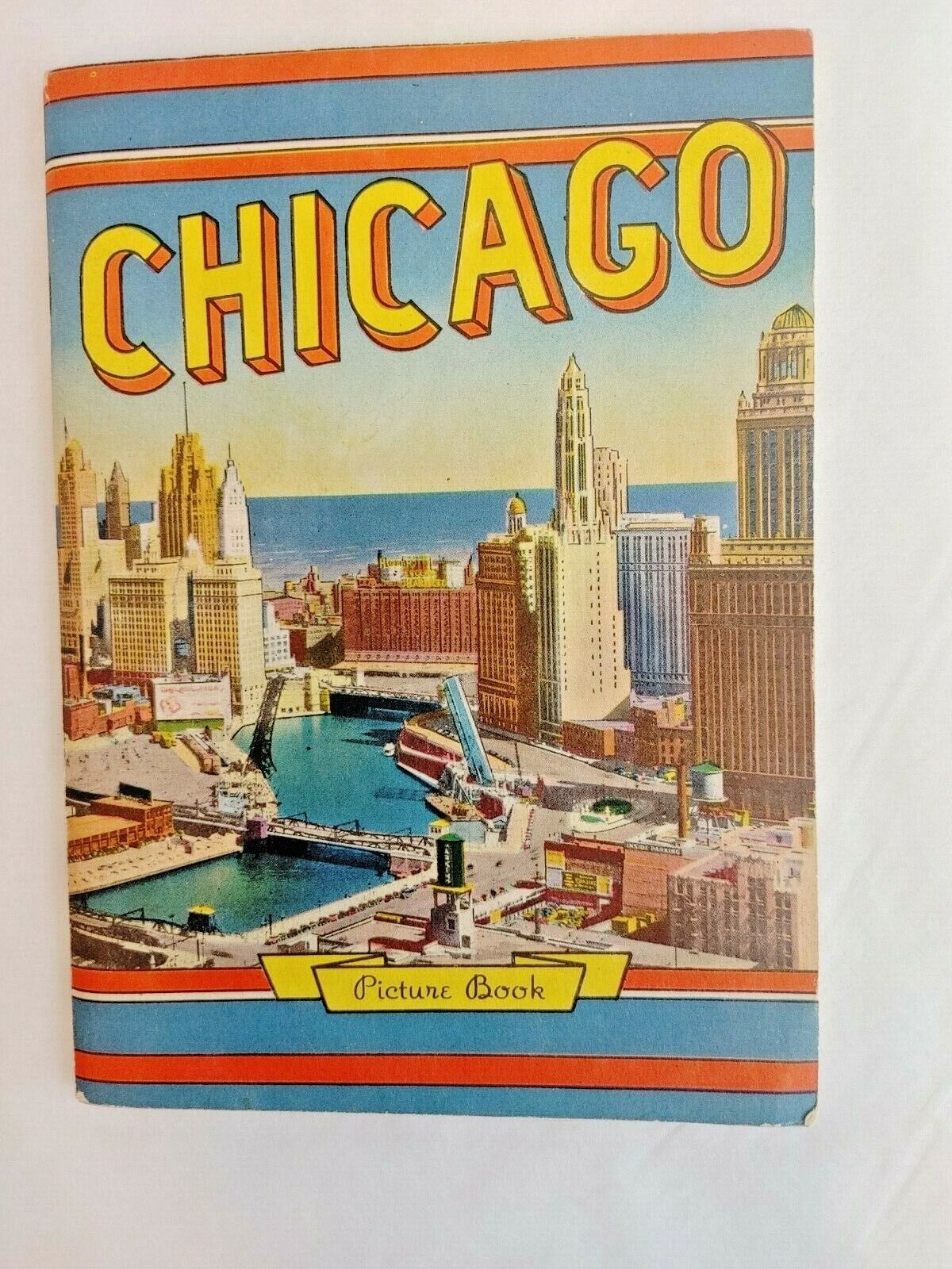 Vintage ©1951 CHICAGO Photo Book B&W Pictures  #14813