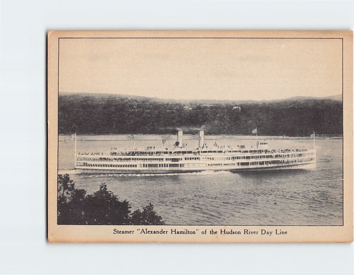 Postcard Steamer Alexander Hamilton of the Hudson River Day Line USA