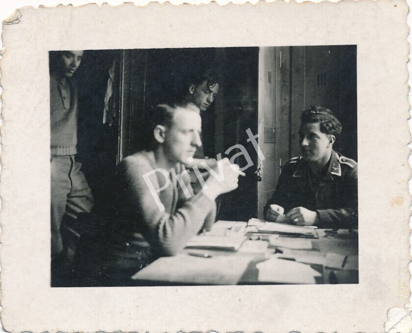 Photo WWII Ernst Brothage \'44 Observer Apprenticeship 13.Staffel Pilsen Plzeň