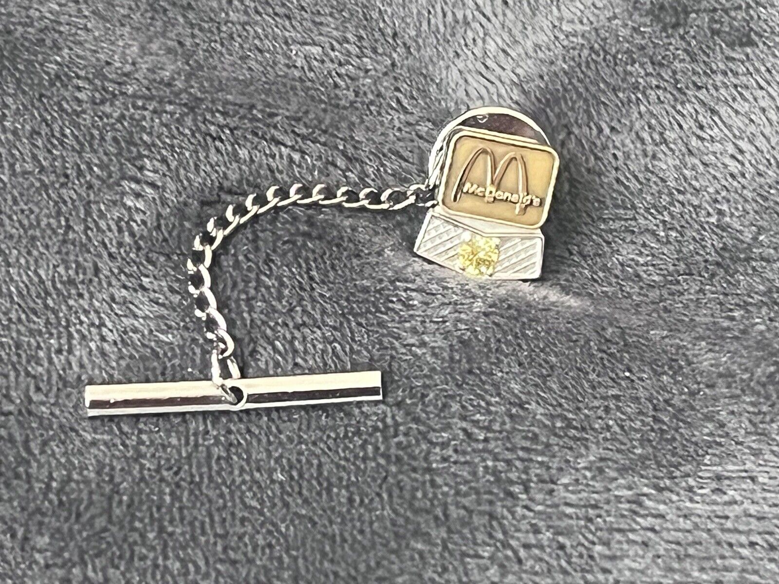 McDONALDS 14k GOLD CTO EMPLOYEE SERVICE PIN WITH CITRINE STONE