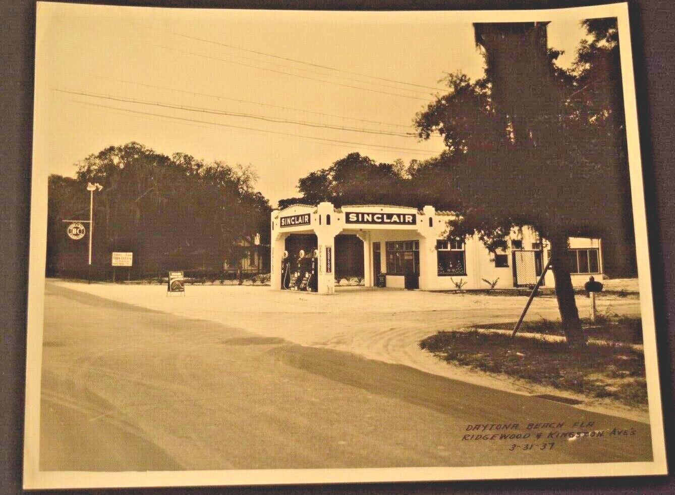 *Original* 1937 Sinclair Oil Photograph - Gas Station - Daytona Beach, FL. ek