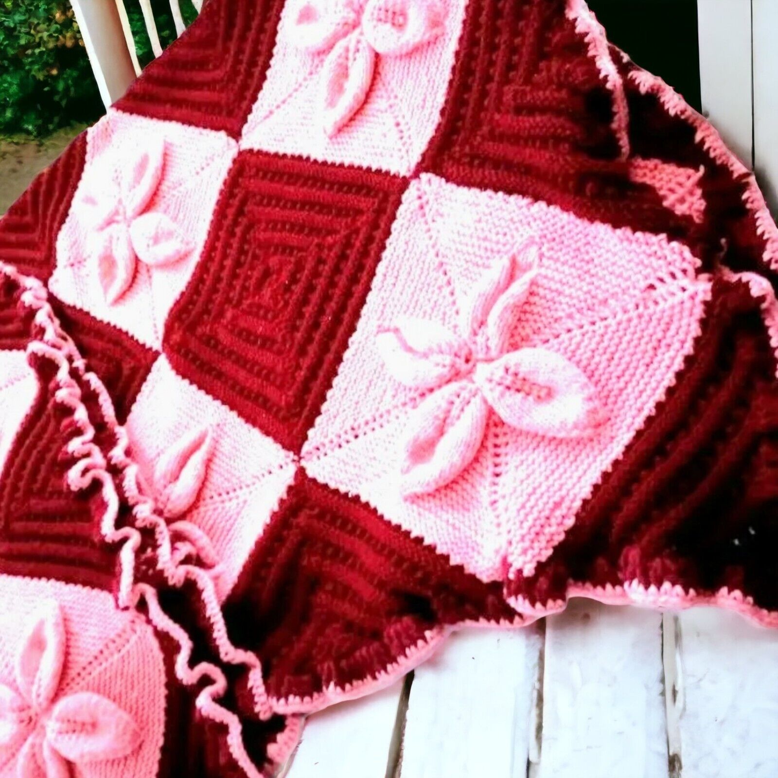 Hand Knit/Crocheted 3-D Blanket/Throw approx. 50\