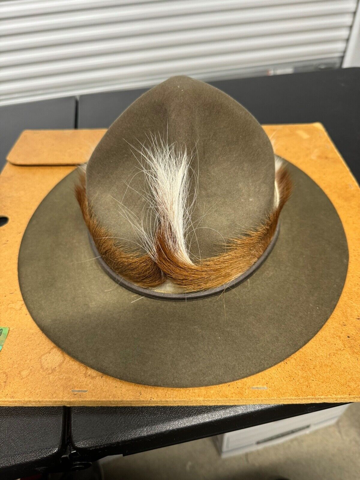Scoutmaster felt hat Boy Scout. Robert Bayden Powell style with deer skin ring.