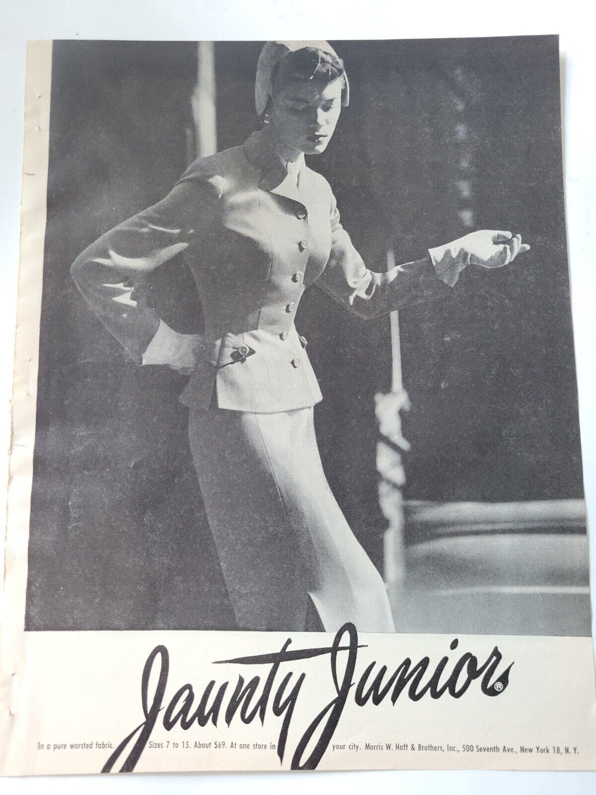 1949 women\'s Jaunty Junior suit Jean Patchett vintage fashion ad