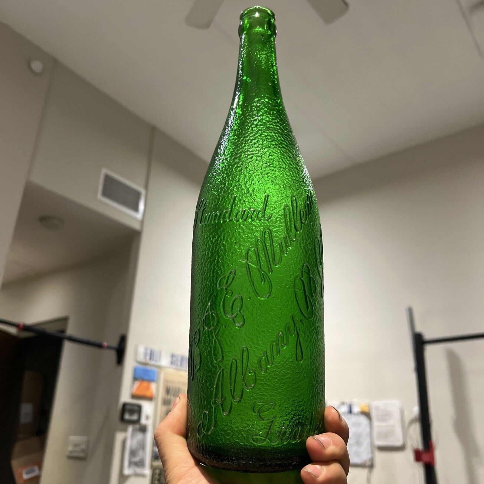 Antique B.J.E. Mullen Standard Grade Green ~Qt Size Beer Bottle New York NY
