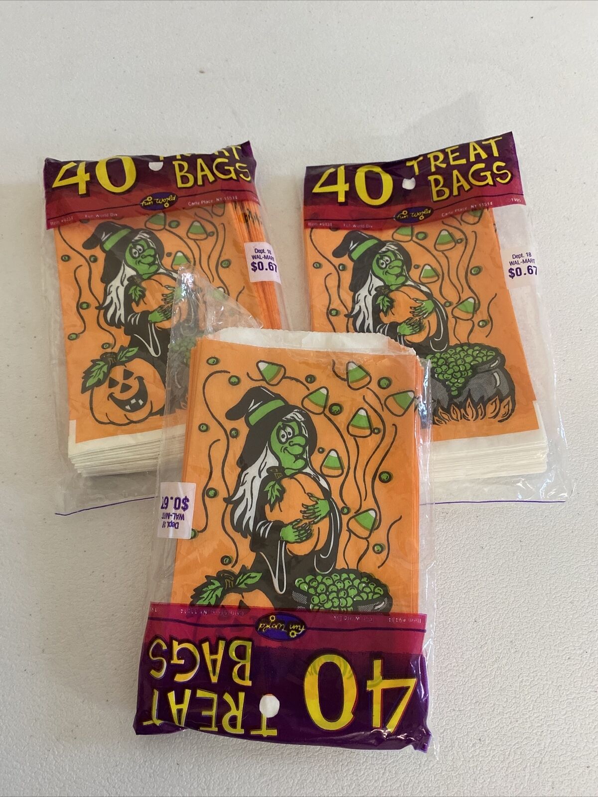 Vtg Halloween Treat or Candy  Bags Made by Fun World USA 40 Pack x2 +31