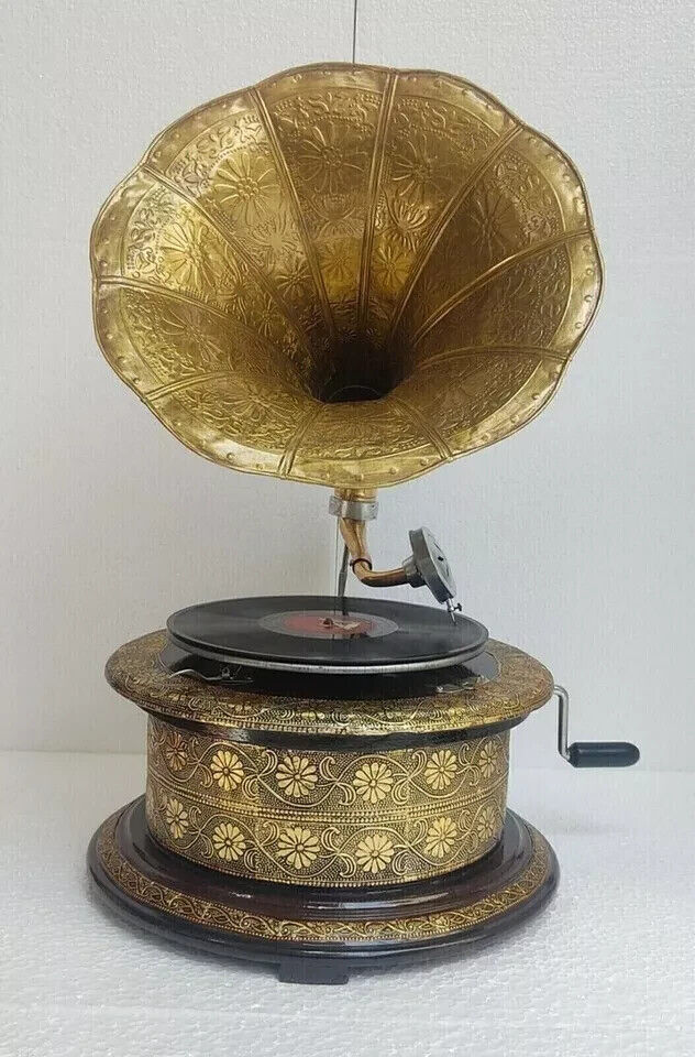Antique Vintage Look HMV Gramophone Phonograph Working Audio win-up record play