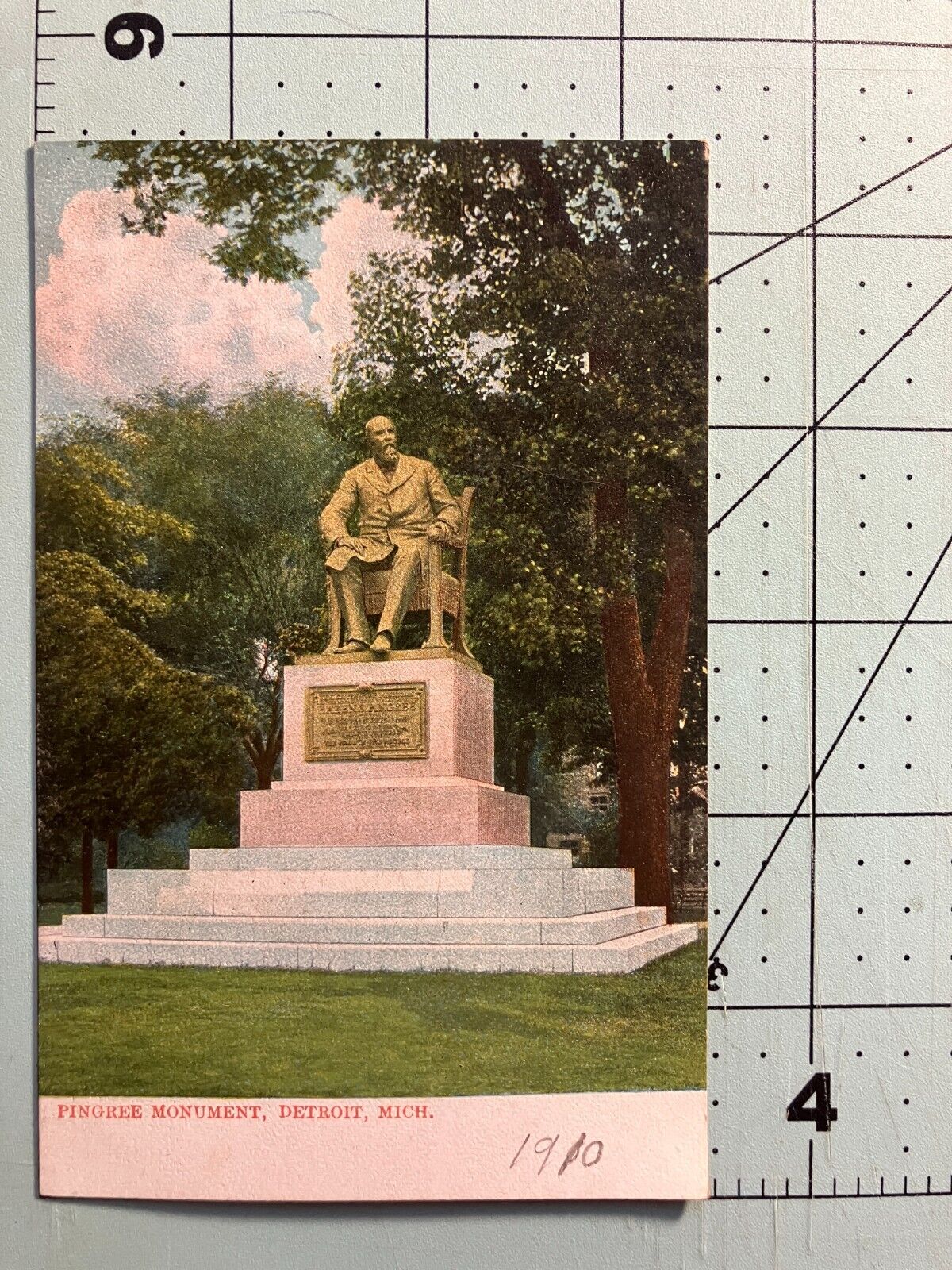 vintage 1910 Pingree Monument Postcard Detroit Michigan