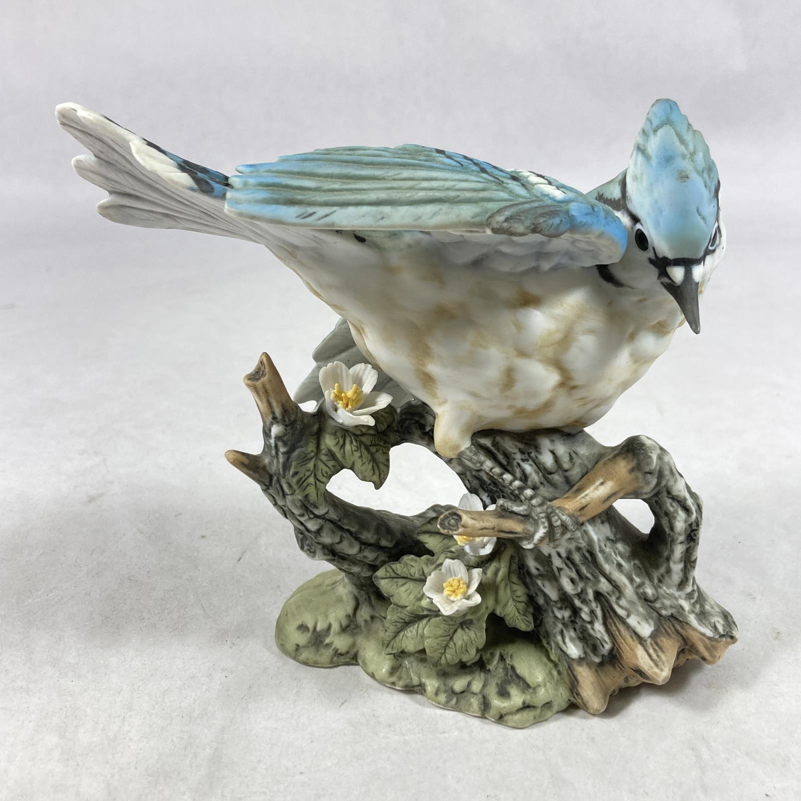 Vintage 1985 Homco Porcelain Blue Jay Figurine Signed Mizuno