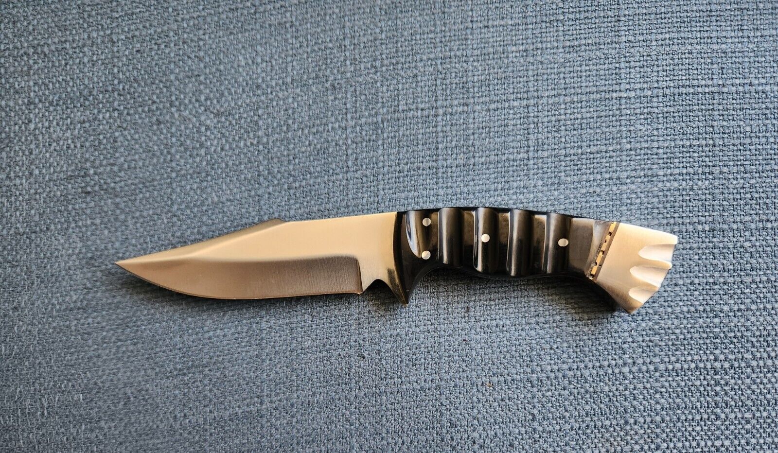 Custom Made Unbranded Hunting Knife