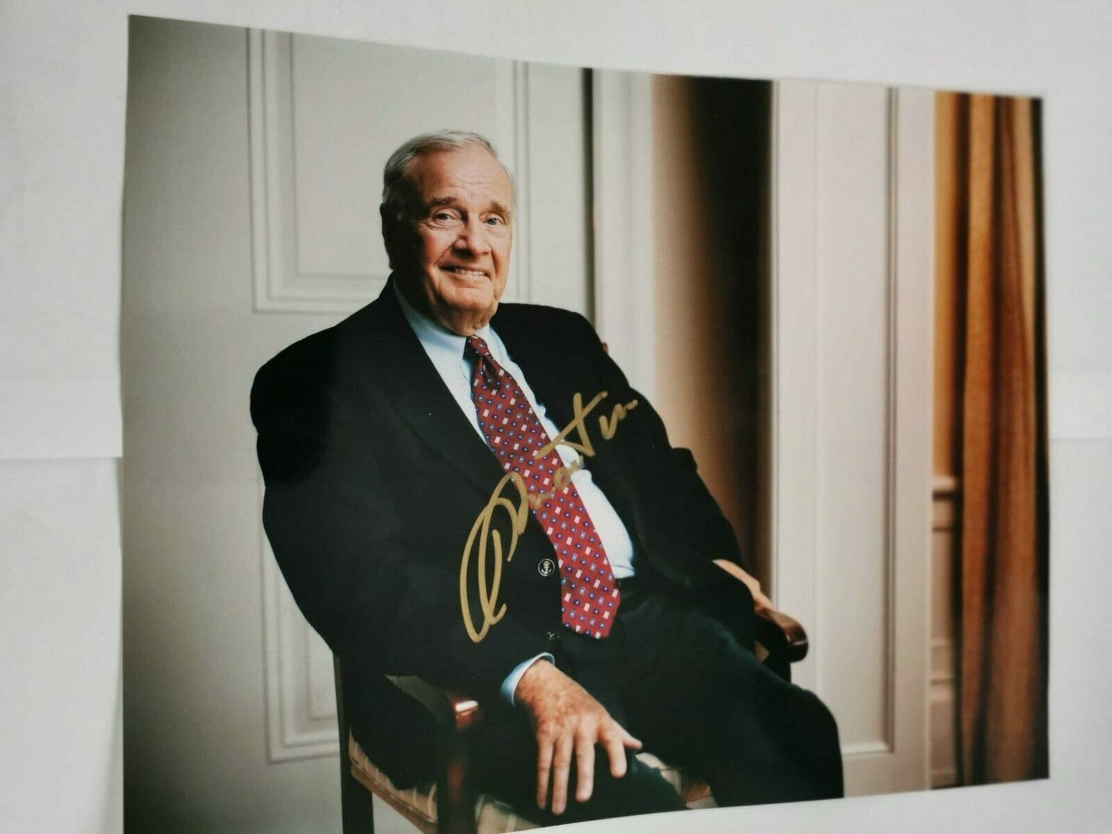 PAUL MARTIN FORMER CANADA PRIME MINISTER SIGNED 8X10 PHOTO WITH COA
