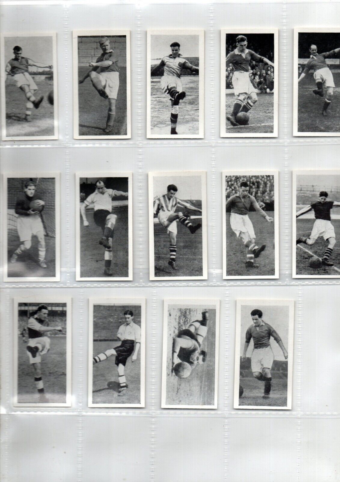 RARE FAMOUS FOOTBALLERS 24 A SERIES CARDS ISSUED IN 1954 BY PA ALDOPH SLEEVED