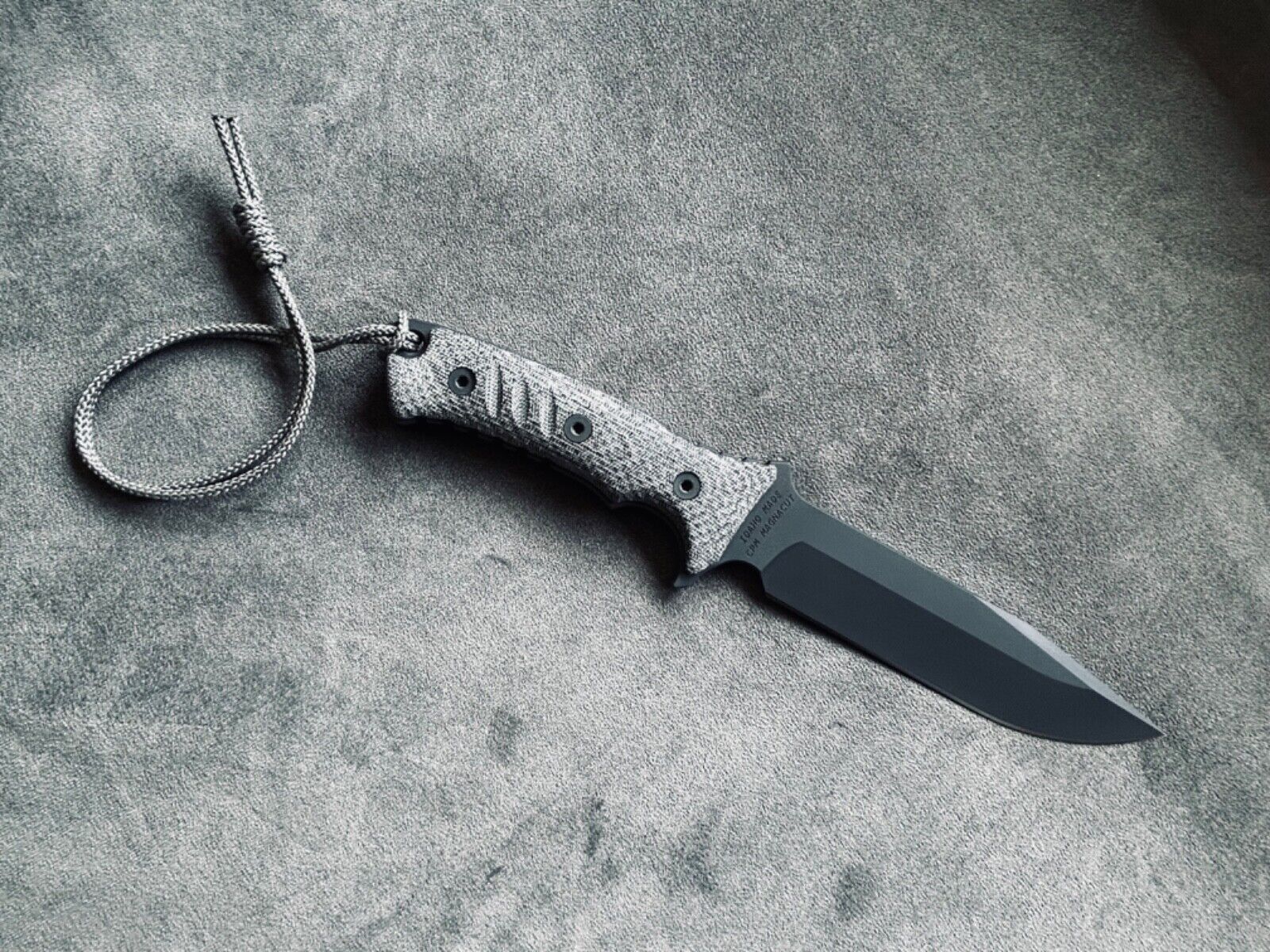 Chris Reeve Pacific Magnacut Plain Edge Black Cerakote fixed blade knife