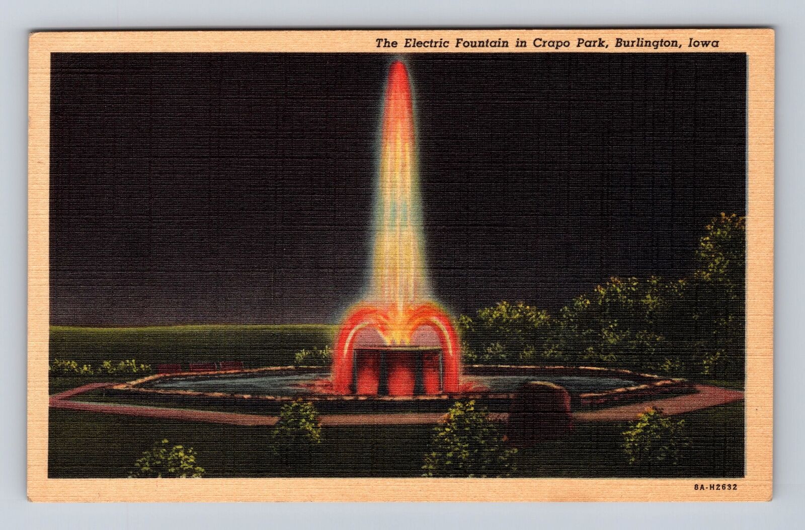 Burlington IA-Iowa, Electric Fountain Crapo Park, Antique Vintage Postcard