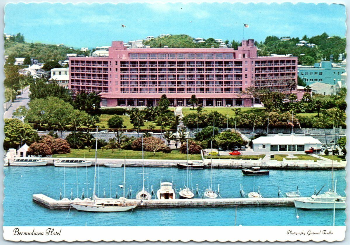 Postcard - Bermudiana Hotel - Pembroke, Bermuda