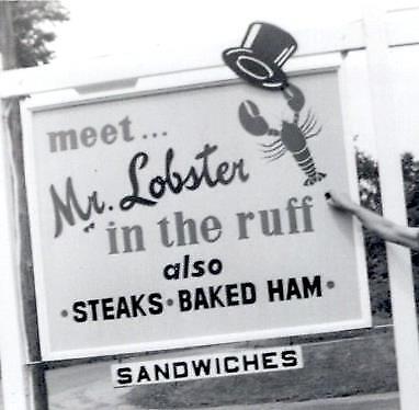1950\'s SNAPSHOT MEET MR LOBSTER IN THE RUFF RESTAURANT STEAKS HAM SANDWICHES
