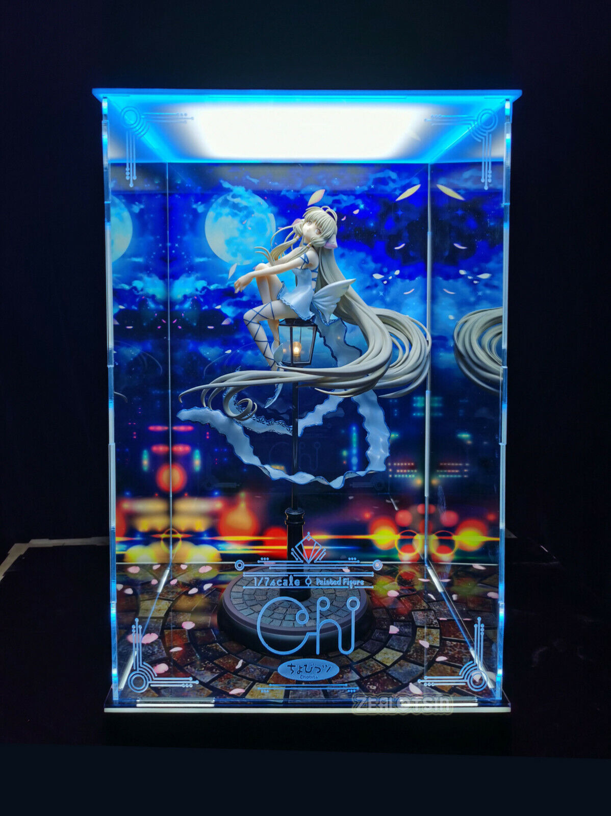 HobbyMax Scale 1/7 Chobits Chi Character Figure Display Case With LED 