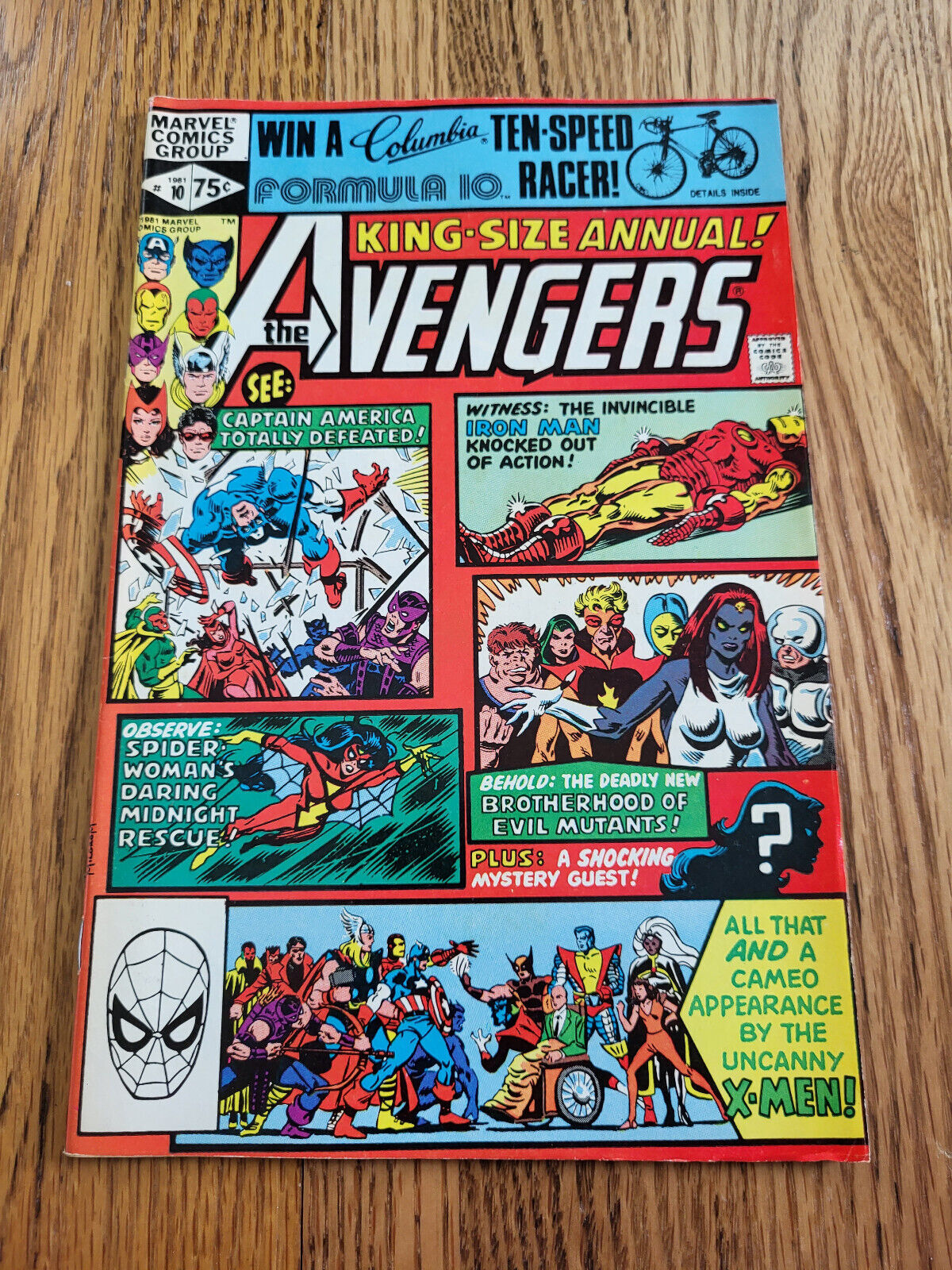 Marvel Comics The Avengers - King-Size Annual #10 (1981) - Excellent