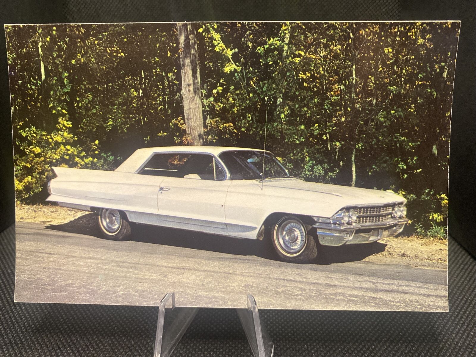 POSTCARD: 1962 Cadillac Tudor Hardtop￼ J4