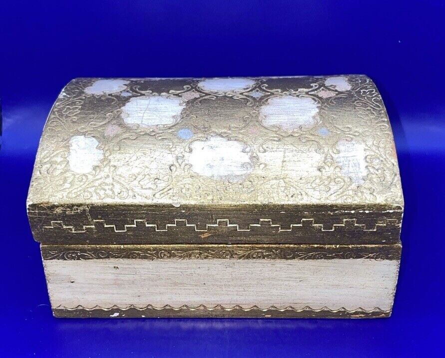 Vintage Italian Florentine Gilt-wood Trinket Box Made In Italy
