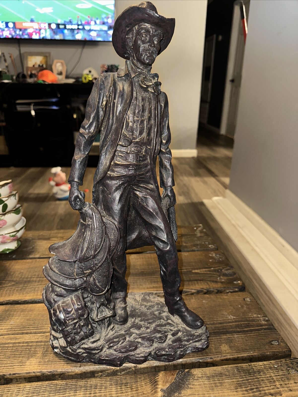 Doc Holliday Western Cowboy Statue (17 Inch)